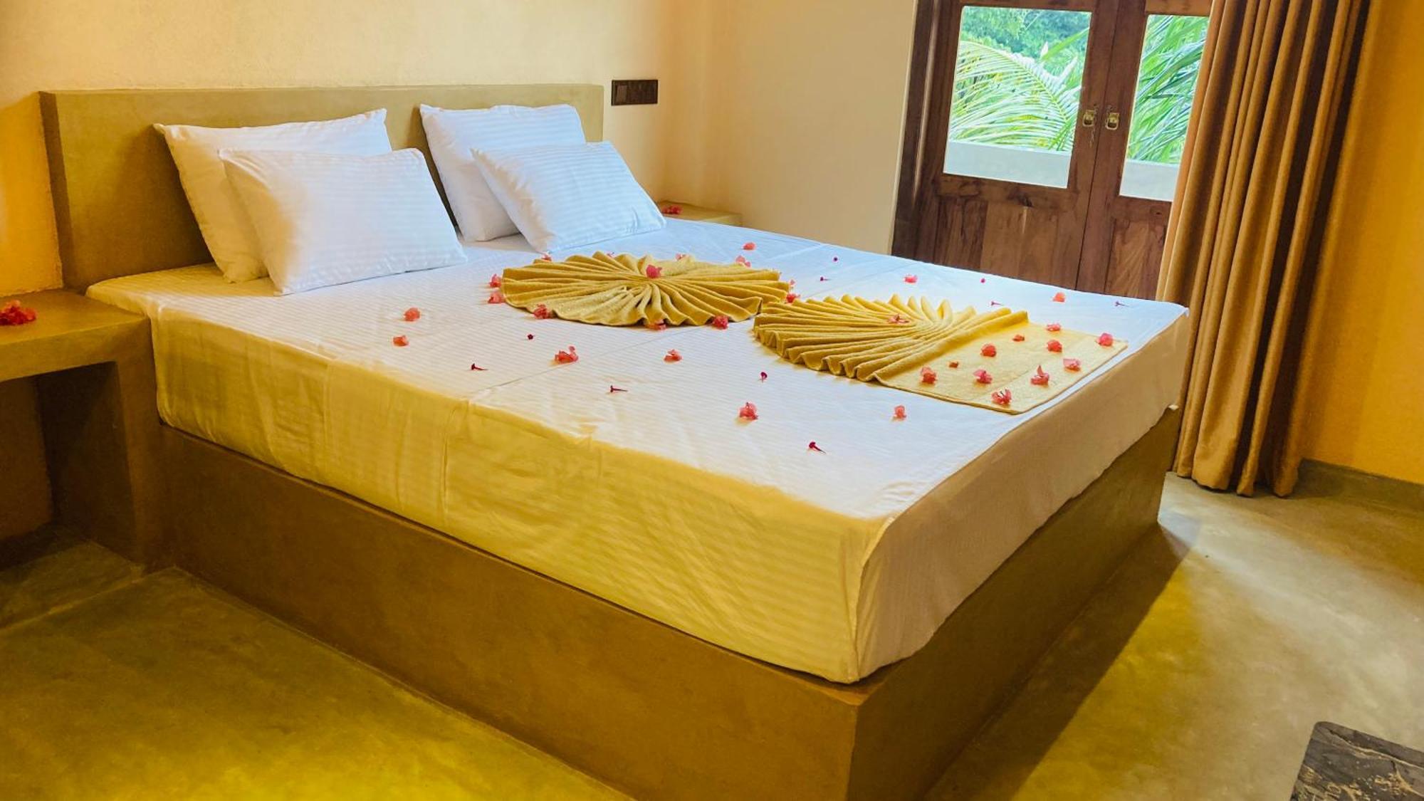 Appartement Ayubowan Hiriketiya à Dikwella Extérieur photo